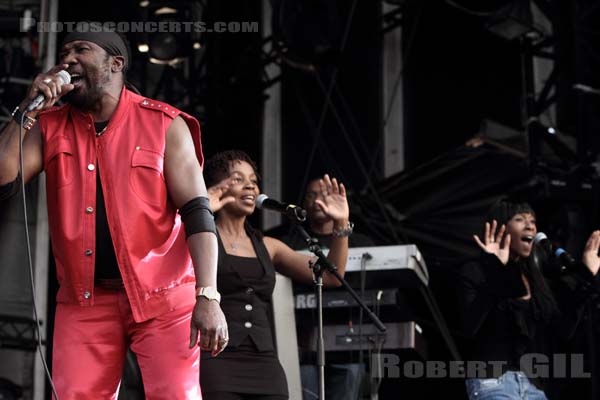 TOOTS AND THE MAYTALS - 2010-06-26 - PARIS - Hippodrome de Longchamp - 